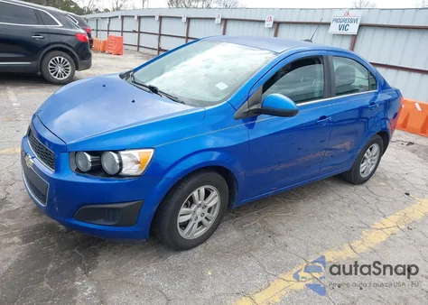 2016 Chevrolet Sonic Lt Auto из США, поврежденный, VIN 1G1JC5SB8G4148125